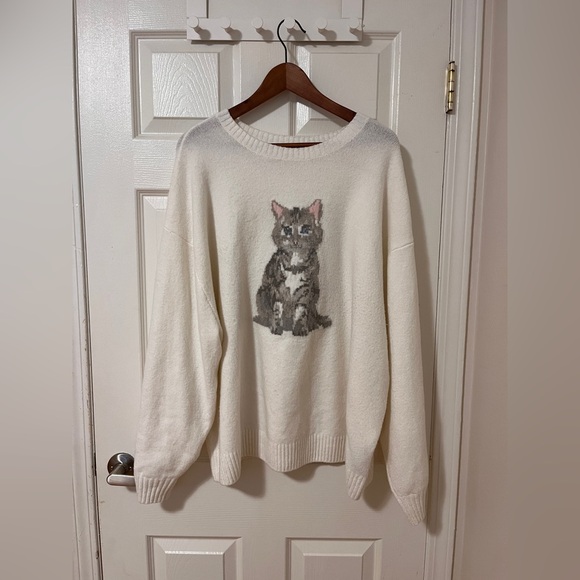 Hollister Sweaters - Cozy Cat Sweater
